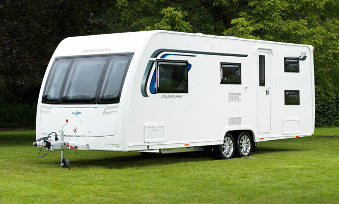 Lunar Quasar 646 | Winchester Caravans